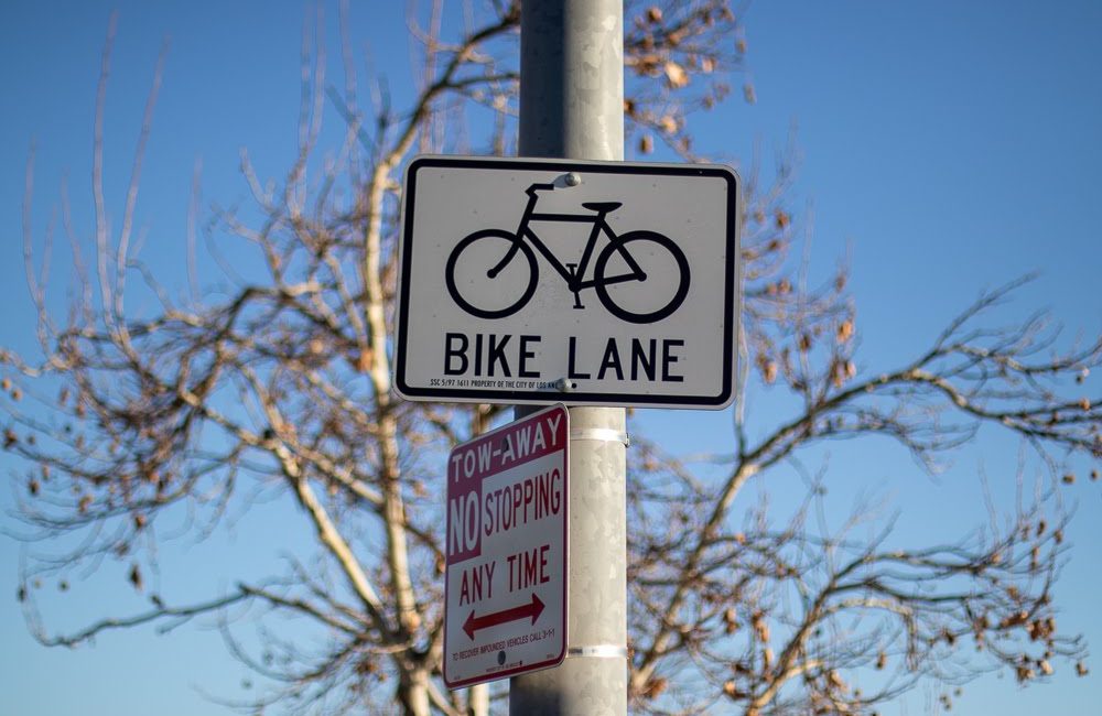 Plantation, FL - Cyclist Killed by Transit Bus on NW 84th Ave near Broward Blvd